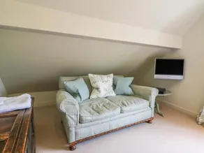 Long Meadow - Image 3