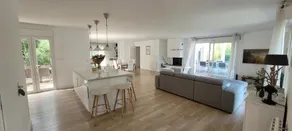 Villa de standing proche Airbus et Meet - Image 3
