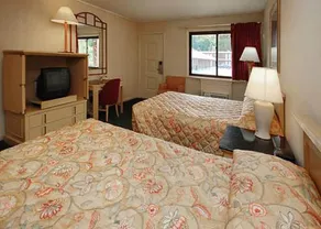 Poughkeepsie Inn - Image 2