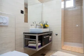 Hotel Domino - Image 4
