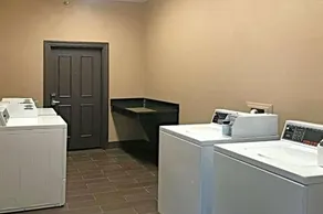 Best Western O Fallon Hotel - Image 4