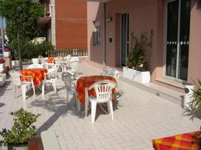Hotel Ivette - Image 4