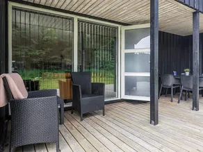Lovely Holiday Home in LÃ¸nstrup near Sea - Image 5