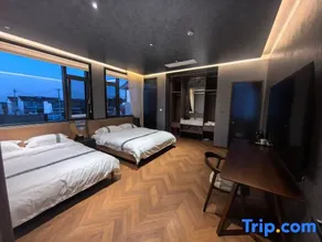 Helan Xiaozhu Homestay (Weishan Lake Tourist Area) - Image 2