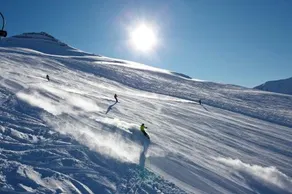 Garni Stefanie - Image 2