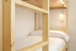 Hostel Santiago - Image 2