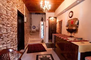 Sultanahmet Wooden House - Image 5
