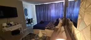 Sea View Deluxe Suite with balcony - Image 3