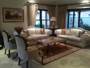 Roman Retreat - Image 3