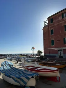 Hotel Mambo - Image 2