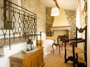 Deluxe Holiday Home in Pelago with Swimming Pool - Image 2