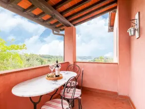 Lovely Apartment in Pian di sco-Campiglia with Sauna - Image 4