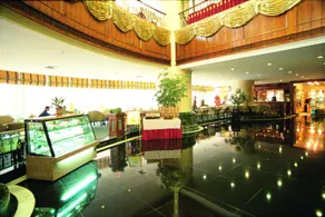 Lushan Hotel - Image 1