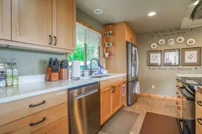 Enchanting Bavarian Cabin Retreat Pet-Friendly - Image 5