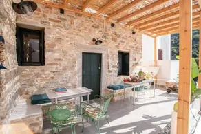 Almond Blossom Cottage 2 - Image 4