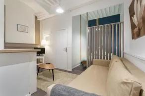 Jusqu à 6 Personnes Au Coeur du Vieux Lyon - Image 2