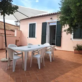 Villa Maria - Image 4