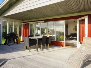 Renovated Cottage by Toftum - By Traum Ferienwohnungen - Image 5