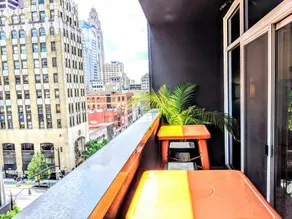 Downtown Loft Oasis - Image 3