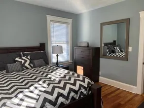 A new Renovated cozy three Bedrooms APT - Image 5