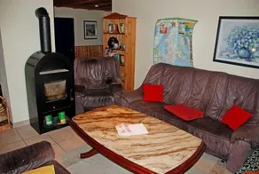gro_zuegige Ferienwohnung mit Kamin - Image 4