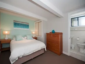 Venabu - Image 2