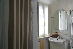 House Lavinia - Image 5