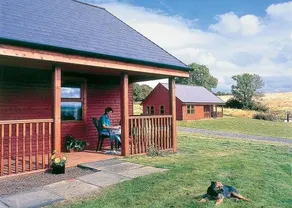 Springwater Lodges - Image 1
