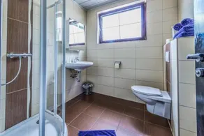 Art-Rooms-Gästezimmer - Image 2