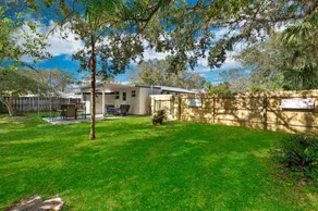 Chic Jensen Beach Cottage, 4 Mi to Downtown! - Image 3
