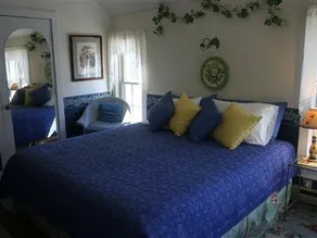 Last Resort B&B Inn - Image 3