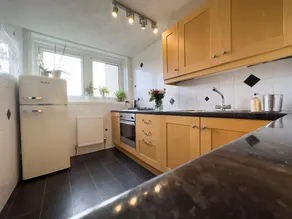 Beautiful & Elegant 2BD Scandi Style Duplex - Image 3