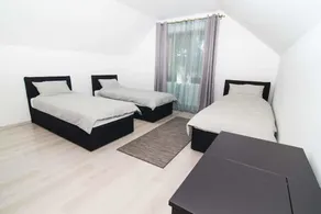 Continental Boutique Rooms - Image 5