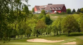 Golf & Country Hotel - Image 1