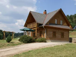 Peaceful Mountain Holiday Stay - Image 4