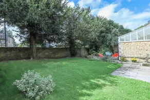 The Stow Secret Cottage - Breathtaking 5bdr Cottage With Parking + Garden - Image 2