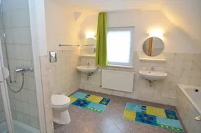 Cozy Holiday Home in Düdinghausen Sauerland near Ski Area - Image 3