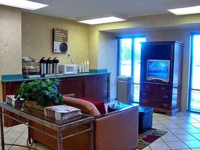 Motel 6 Troy - Image 2