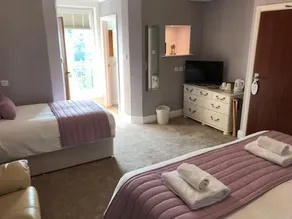 Cotswold House - Image 4