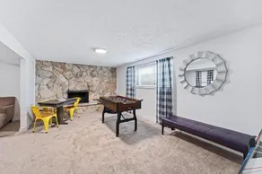 Gathering 6 Bdrm Home in Heart of Orem Pets Too - Image 3