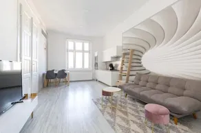 Designer Apartment on the Budapest Broadway w 2BR and Panorama Balcony (Nm8J) - Image 3