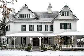Grand Victorian - Image 4