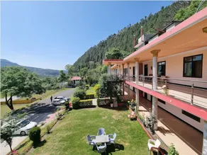 Hotel Mountain Track - Image 2