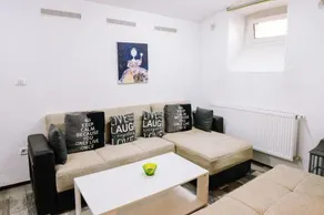 Design Loft - Image 4