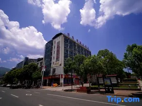 Jinglong International Hotel - Image 2