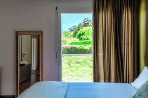 Sandi Luxury Apartment - Image 2