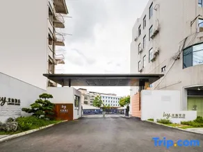 Dragon Ease Hotel Luzhai Square Branch - Image 3