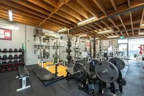 3 Bedroom Unit in the Heart of Beautiful Northcote - Image 5