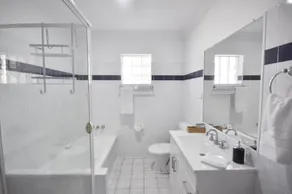 Bellissimo - 2 Bedroom apartment in the Sylvan Beach Resort! - Image 5
