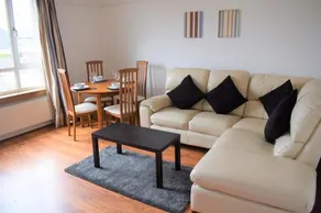 Kelpies Serviced Apartments- McCreadie - Image 4